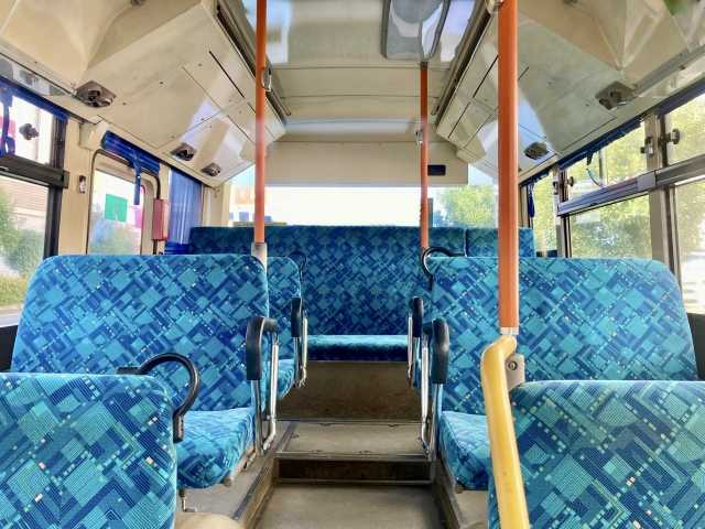 バスの椅子